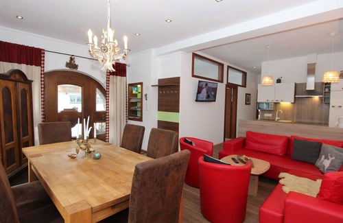 Zillertal Apartment | Beautiful apartment for 5 guests with WIFI, TV, terrace and pets allowed