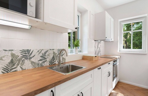 Hrensko Apartment | Beautiful apartment for 4 people with WIFI, TV, patio, pets allowed and parking