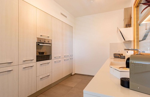 Porlezza Apartment | Beautiful apartment for 5 guests with A/C, WIFI, TV and balcony