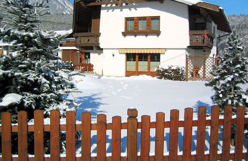Laengenfeld Apartment | Beautiful apartment for 6 people with WIFI, TV, balcony, pets allowed and parking