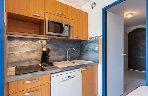 Port Cogolin Apartment | Beautiful apartment for 3 people with WIFI, TV, patio and pets allowed