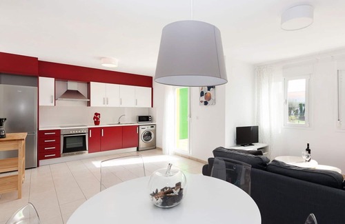 Vergel Apartment | Beautiful apartment for 4 guests with A/C, WIFI, pool, TV, terrace and parking