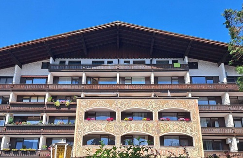 Strobl Apartment | Beautiful apartment for 4 people with WIFI, TV and balcony