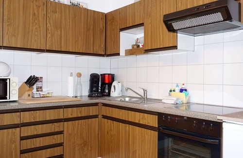 Wenns Apartment | Beautiful apartment for 5 people with WIFI, TV, balcony and parking