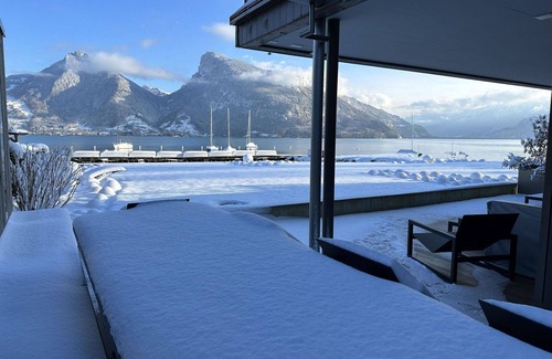 Faulensee Apartment | Beautiful apartment for 4 guests with WIFI, TV, balcony and parking