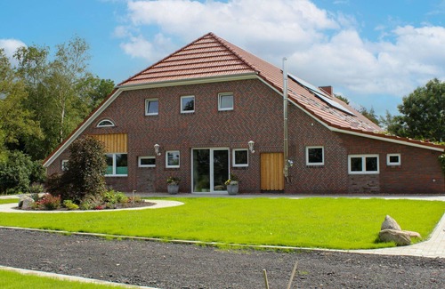 Holtriem Apartment | Beautiful apartment for 3 guests with WIFI, TV and terrace
