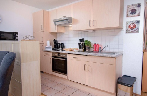Norddeich Apartment | Beautiful apartment for 4 guests with WIFI, TV and balcony