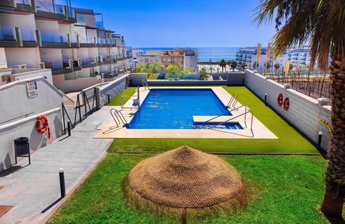 Los Llanos Apartment | Beautiful apartment for 4 people with A/C, WIFI, pool, TV and patio
