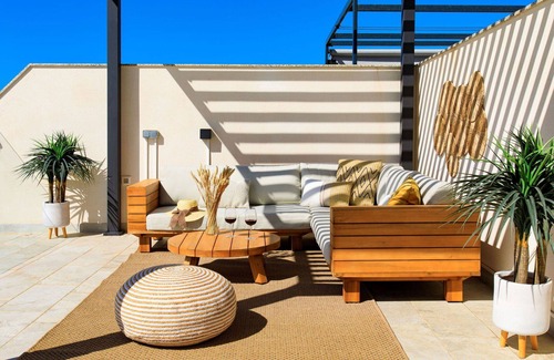 Los Llanos Apartment | Beautiful apartment for 4 people with A/C, WIFI, pool, TV and patio