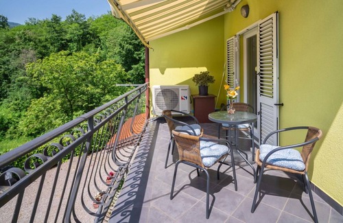 Kuceli Apartment | Beautiful apartment for 5 guests with A/C, WIFI, TV, terrace, pets allowed and parking