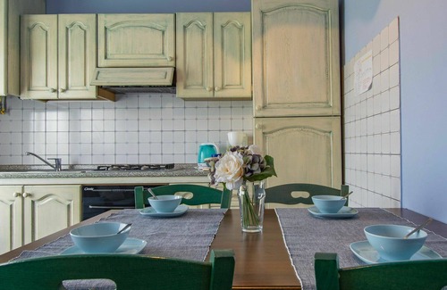 Vicopelago Apartment | Beautiful apartment for 4 guests with A/C, pool, TV, patio, pets allowed and panoramic view