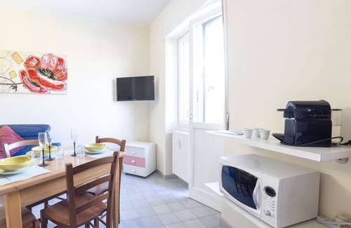 Bovisa Apartment | Beautiful apartment for 3 guests with WIFI, A/C, TV and balcony