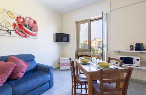 Bovisa Apartment | Beautiful apartment for 3 guests with WIFI, A/C, TV and balcony