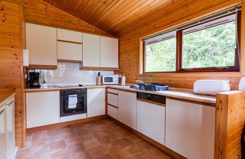 East Lewiston House | Beautiful apartment in villa for 6 guests with WIFI, TV, patio and panoramic view