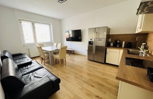 Stahlwerk Weitmar Apartment | Beautiful Apartment I 8 Beds I 3 Sleeping Room I Fast Wifi I Terrace