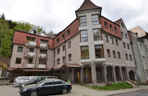 Jachymov Apartment | Beautiful apartment in a spa resort, only 2.5 km from the Jáchymov chairlift - Keilberg