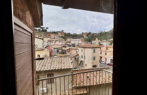 Sacrofano Apartment | Beautiful apartment in the Borgo di Sacrofano.