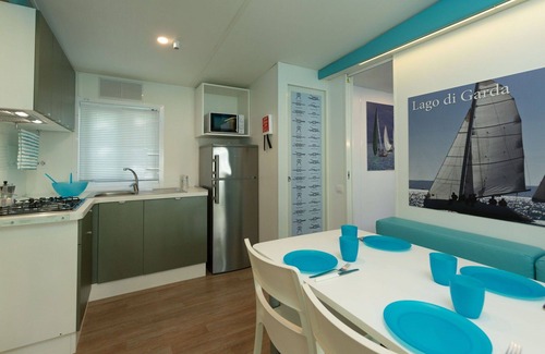 Sirmione House | Beautiful apartment in villa for 5 people with pool, A/C, WIFI, TV, patio and pets allowed