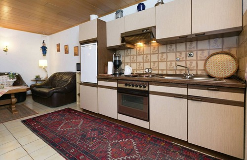 Winnen Apartment | Beautiful Apartment in Winnen near Forest and Town Centre