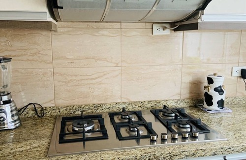Parroquia Huachi Loreto Apartment | Beautiful apartment in Ambato. Excellent location in a quiet and safe neighborhood