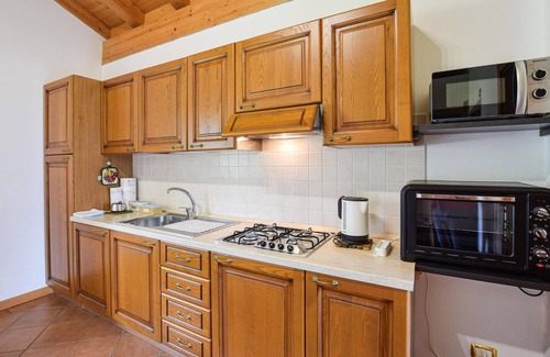 Lamon Apartment | Beautiful apartment in Lamon with WiFi