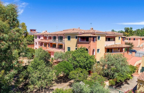 Sos Alinos Apartment | Beautiful apartment in Orosei with WiFi
