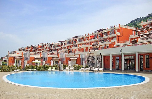 Pizzo Apartment | Beautiful apartment in Pizzo with WiFi