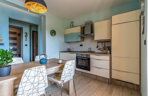 Pomer Apartment | Beautiful apartment in Pomer with WiFi
