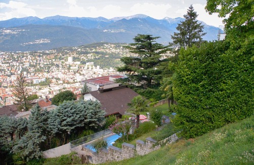 Aldesago House | Beautiful apartment in villa with private pool, WIFI, TV, terrace, pets allowed and panoramic view