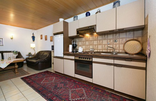 Winnen Apartment | Beautiful Apartment in Winnen near Forest and Town Centre