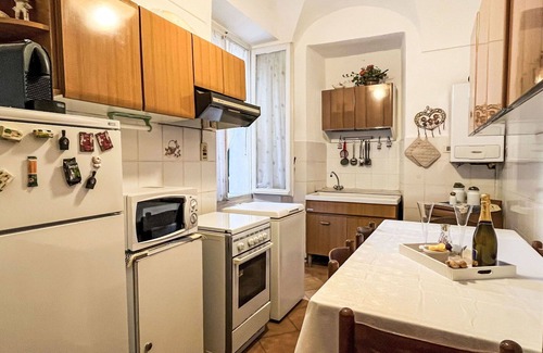Borgomaro Apartment | Beautiful apartment for 6 guests with WIFI, TV and pets allowed