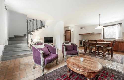 Povoletto House | Beautiful apartment in villa for 4 guests with pool, WIFI, A/C, TV, terrace and pets allowed