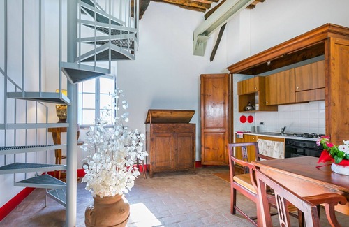 Stigliano Apartment | Beautiful apartment for 4 guests with WIFI, TV, patio, pets allowed and panoramic view
