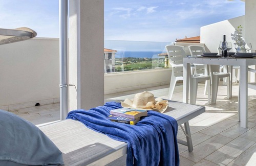 La Muddizza Apartment | Beautiful apartment for 5 guests with A/C, WIFI, pool, TV, patio and parking