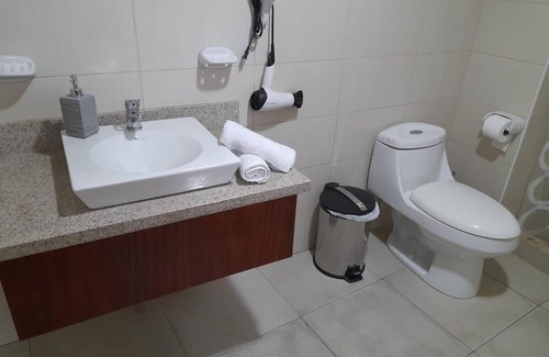 Las Penas Apartment | Beautiful Apartment, Las Penas - Riverfront II