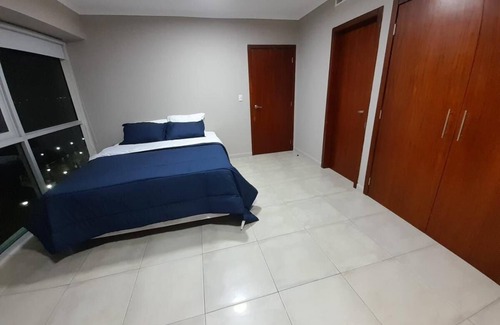 Las Penas Apartment | Beautiful Apartment, Las Penas - Riverfront II