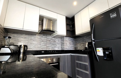 Miraflores Apartment | Beautiful Apartment in the Heart of Miraflores