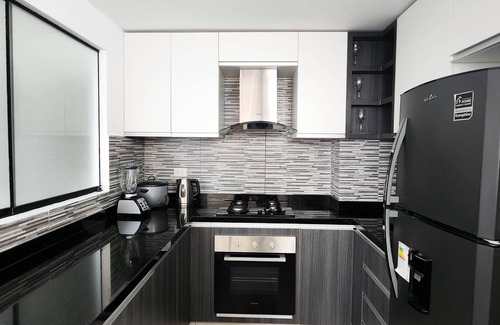 Miraflores Apartment | Beautiful Apartment in the Heart of Miraflores