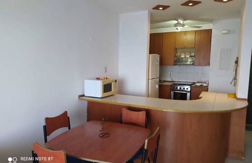 Catia La Mar Apartment | Beautiful apartment with swimming pool and ocean view. from Maiquetia airport