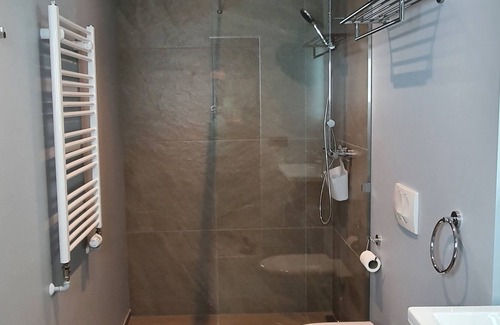 Oddeyrin Apartment | Beautiful apartment with amazing views in the old harbor district
