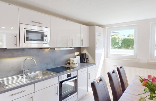 Groemitz Apartment | Beautiful apartment with terrace for 4 people near the beach and harbor