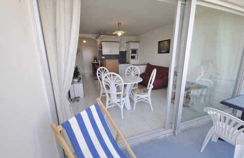 Kerroch Apartment | Beautiful apartment with breathtaking sea views