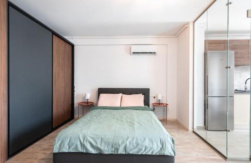 Bucharest Apartment | Beautiful Apartment With Balcony And Parking!