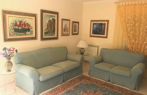 Marsala Apartment | BEAUTIFUL apt in the CENTER with PARKING and WIFI