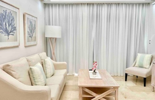 Samana Apartment | Beautiful Apt, King Bed, Pool, Rooftop Terrace, Spectacular Bay View.