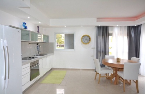 Eilat House | BEAUTIFUL APT SEA VIEW - PARKING/SEA SIDE