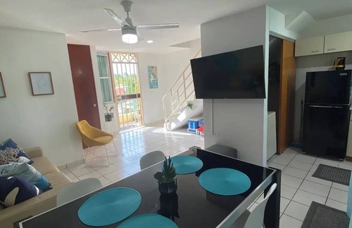 Vilomar Condo | Beautiful Apt with pool and steps from the beach