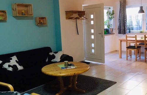 Nidda Apartment | Beautiful assembly apartment, vacation apartment with separate access