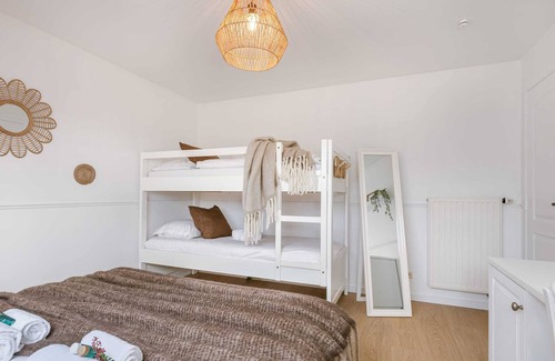 Duinbergen House | Beautiful authentic house with garden and garage