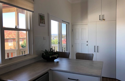 Bar Beach Apartment | Beautiful Bar Beach - Stunning Apartment